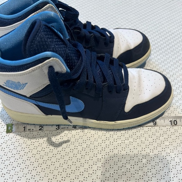 Authentic Nike Air Jordan 1 Retro High CP3 2014 Size 6.5 - Picture 4 of 8